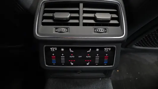 Audi A6 (C8) 45 TFSI 2021 18