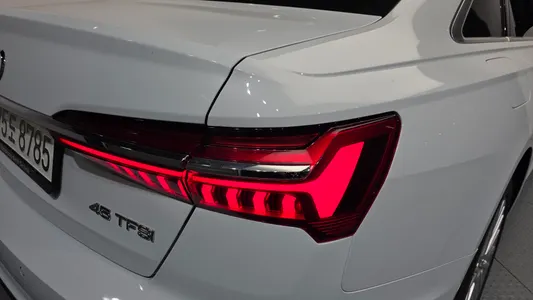 Audi A6 (C8) 45 TFSI 2021 23