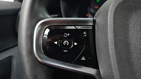 Polestar 2 2022 17