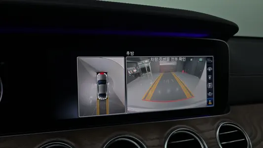 Mercedes-Benz E-Class W213 E300 2019 14