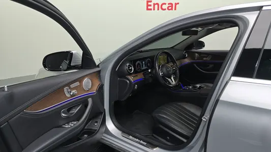 Mercedes-Benz E-Class W213 E300 2019 10