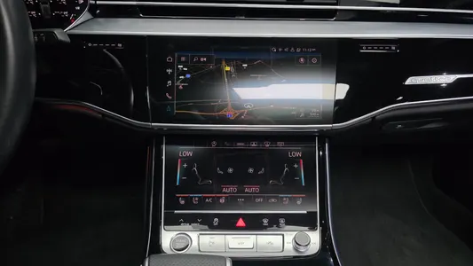 Audi A8 (D5) 55 TFSI LWB 2021 17
