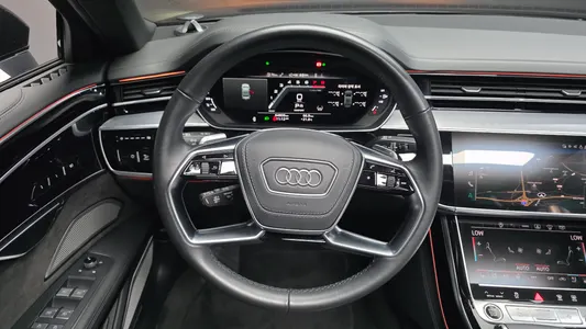 Audi A8 (D5) 55 TFSI LWB 2021 18