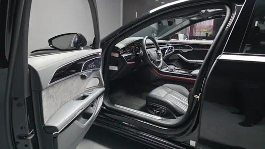 Audi A8 (D5) 55 TFSI LWB 2021 10