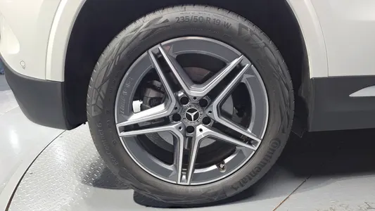 Mercedes-Benz GLA-Class H247 GLA250 4MATIC 2025 5