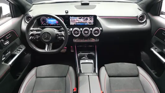 Mercedes-Benz GLA-Class H247 GLA250 4MATIC 2025 7