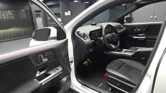 Mercedes-Benz GLA-Class H247 GLA250 4MATIC 2025 10