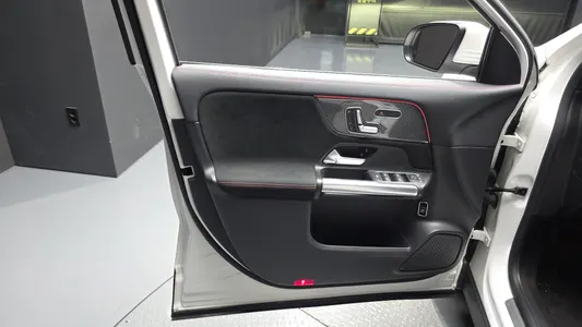 Mercedes-Benz GLA-Class H247 GLA250 4MATIC 2025 24
