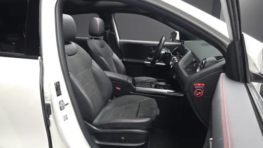 Mercedes-Benz GLA-Class H247 GLA250 4MATIC 2025 26