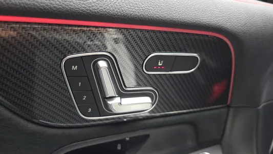 Mercedes-Benz GLA-Class H247 GLA250 4MATIC 2025 31