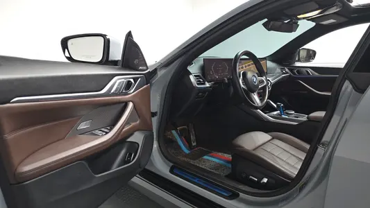 BMW i4 eDrive40 M 2023 9