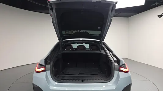 BMW i4 eDrive40 M 2023 19