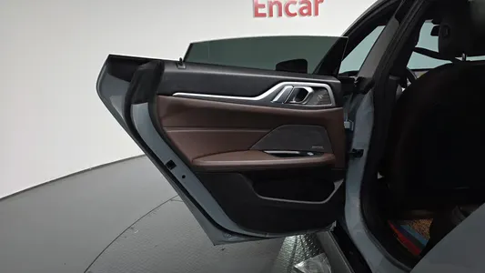 BMW i4 eDrive40 M 2023 25