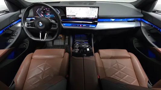 BMW 5 Series (G60) 530i xDrive M 2025 6