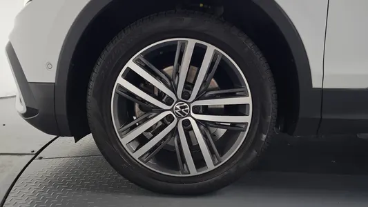 Volkswagen 티구안 올스페이스 2.0 TSI 2023 4
