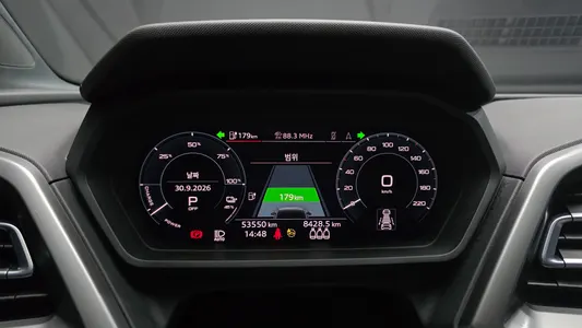 Audi Q4 e- (F4) 40 2023 8