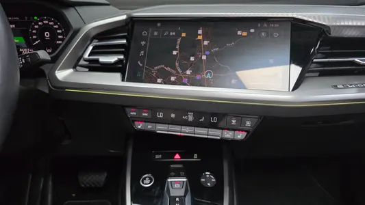Audi Q4 e- (F4) 40 2023 13