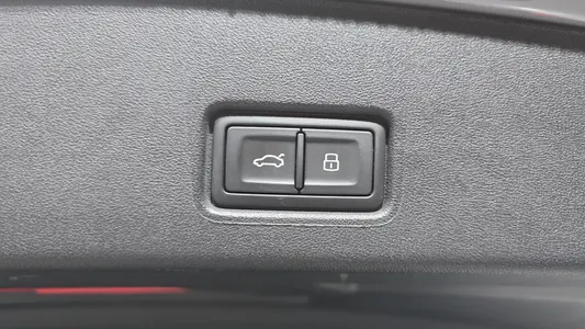 Audi Q4 e- (F4) 40 2023 16