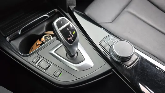 BMW 3 Series GT (F34) GT 320d xDrive 2020 9