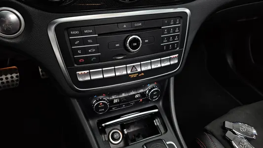 Mercedes-Benz GLA-Class X156 GLA45 AMG 4MATIC 2019 27