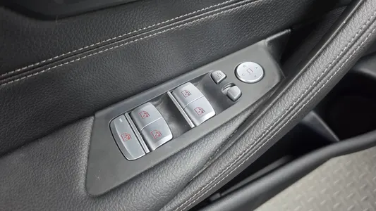BMW 5 Series (G30) 520i 2021 38