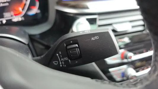 BMW 5 Series (G30) 520i 2021 39