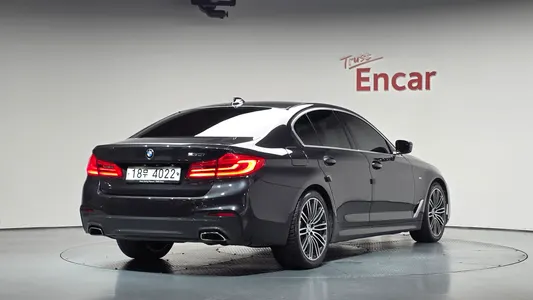 BMW 5 Series (G30) 530i M 2019