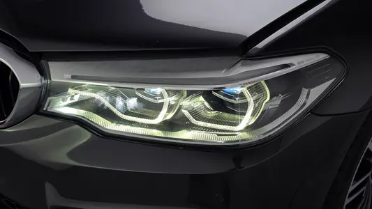 BMW 5 Series (G30) 530i M 2019 22