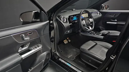Mercedes-Benz EQA H243 EQA250 AMG 2023 10