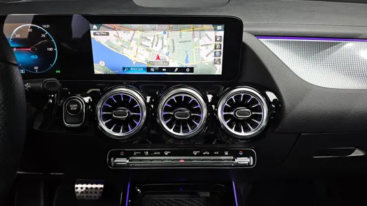 Mercedes-Benz EQA H243 EQA250 AMG 2023 13