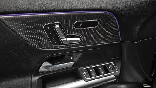 Mercedes-Benz EQA H243 EQA250 AMG 2023 18