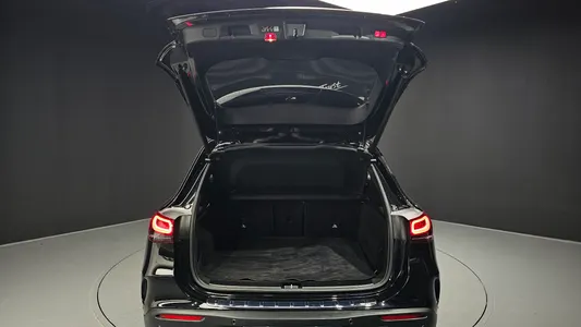 Mercedes-Benz EQA H243 EQA250 AMG 2023 29