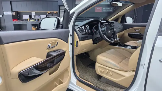 Kia 카니발 9 2018 10