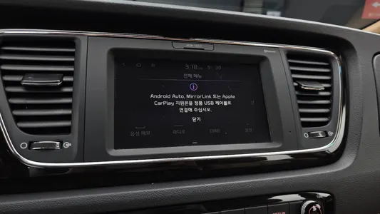 Kia 카니발 9 2018 17