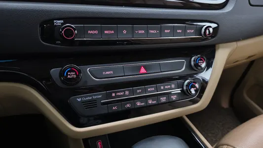 Kia 카니발 9 2018 18