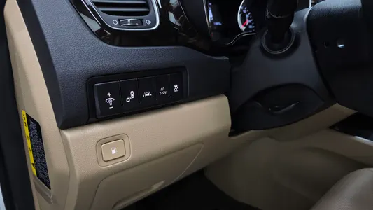 Kia 카니발 9 2018 19