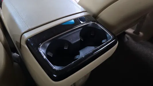 Kia 카니발 9 2018 33