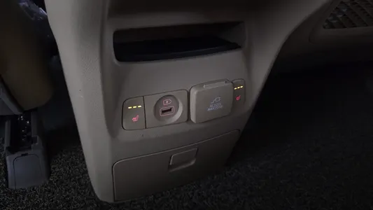 Kia 카니발 9 2018 29