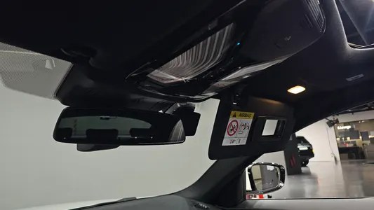 BMW i4 eDrive40 M 2025 33