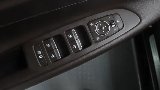 Hyundai IG 3.0 LPi 2020 33