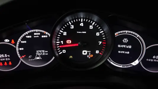 Porsche (PO536) 3.0 2022 8