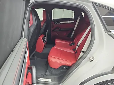 Porsche (PO536) 3.0 2023 12