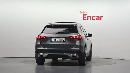 Mercedes-Benz GLA-Class H247 GLA220 2021 4