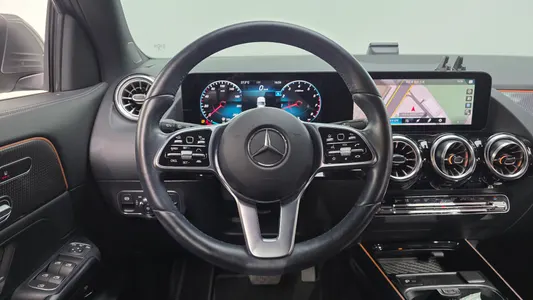 Mercedes-Benz GLA-Class H247 GLA220 2021 15