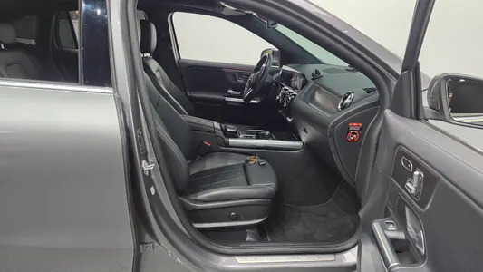 Mercedes-Benz GLA-Class H247 GLA220 2021 26
