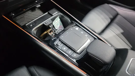 Mercedes-Benz GLA-Class H247 GLA220 2021 27