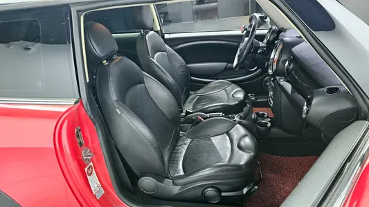 MINI S 2011 10