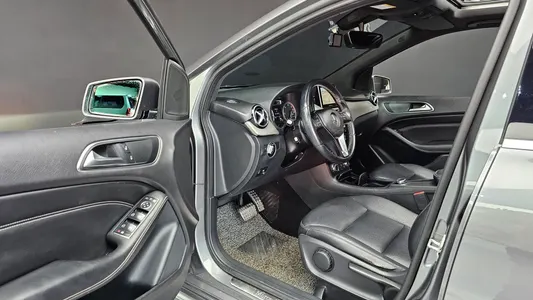 Mercedes-Benz B-Class W246 B200 CDI 2013 13