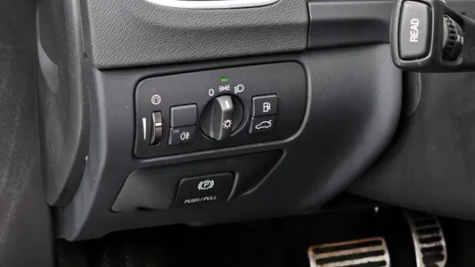 Volvo S60 D5 2011 14