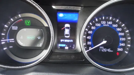 Hyundai 쏘나타 하이브리드 2.0 2012 8